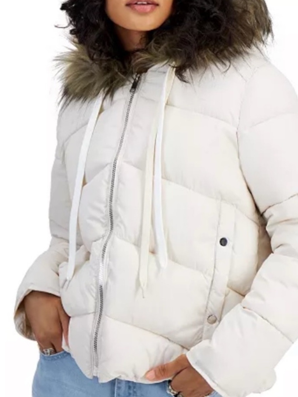Women's Cream Maralyn & Me
Juniors' Hooded Faux-Fur-Trim Puffer Coat Size M NWT